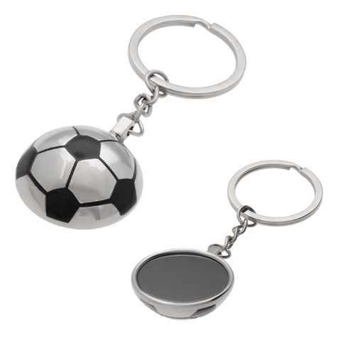 Llavero metálico de balón de soccer. PLATA