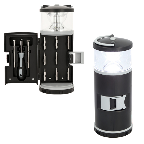 Linterna portátil de 6 LEDS con estuche de herramientas. Incluye 12 accesorios: 1 mango, 8 puntas intercambiables, 2 destornilladores de precisión y 1 lámpara. Requiere 3 baterías AAA, no incluidas. NEGRO