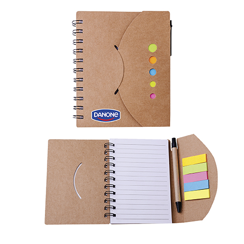 Libreta de papel reciclado con 70 hojas de raya, notas adhesivas y bolígrafo incluido. CARTON